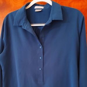 Van Heusen tunic length blouse. Teal/turquoise. Women's L. GUC.